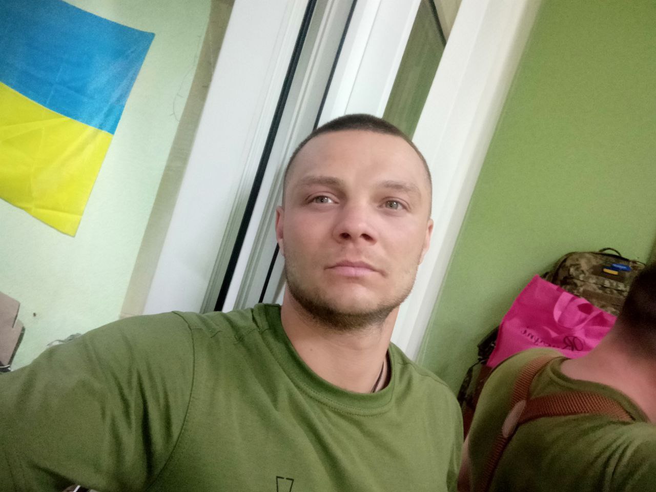 "Якщо накладу руки, все одно не буду з ними". Українка втратила на війні сім’ю, але будує життя далі